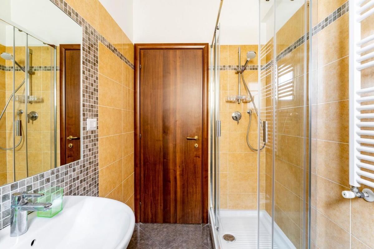 Casa Vacanze Alessio Roma Esterno foto